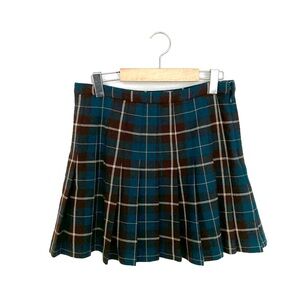 WILFRED Aritzia Plaid Pleated Skirt / Size M / Size 8
